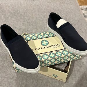 Charleston shoes in navy neoprene